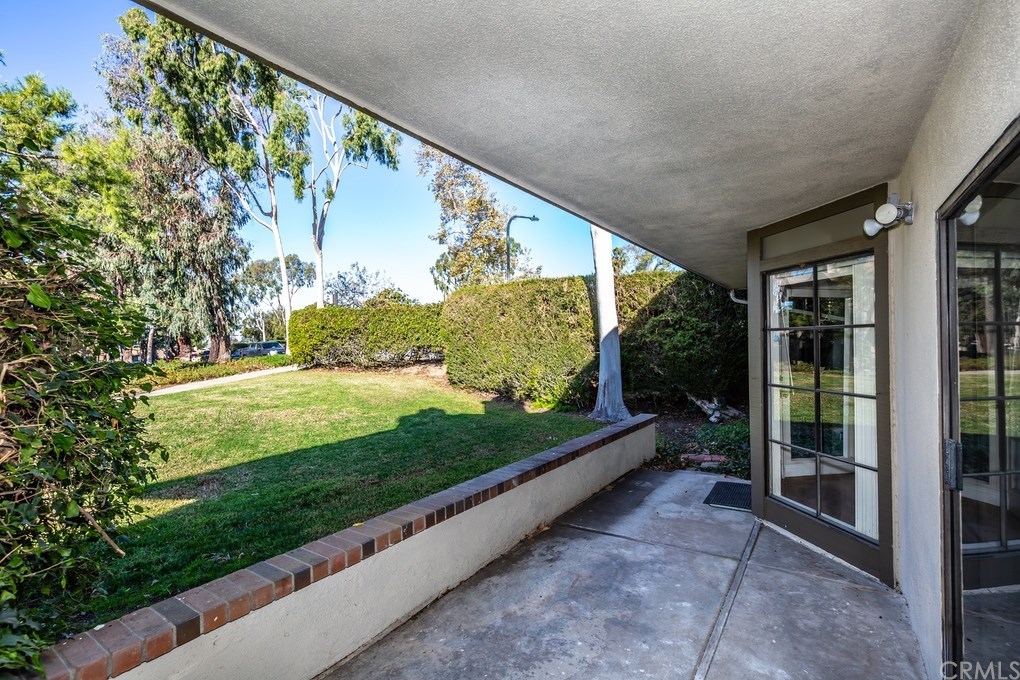 2 Lago Sud, Unit 1 Irvine, CA 92612 - Photo 27 of 37