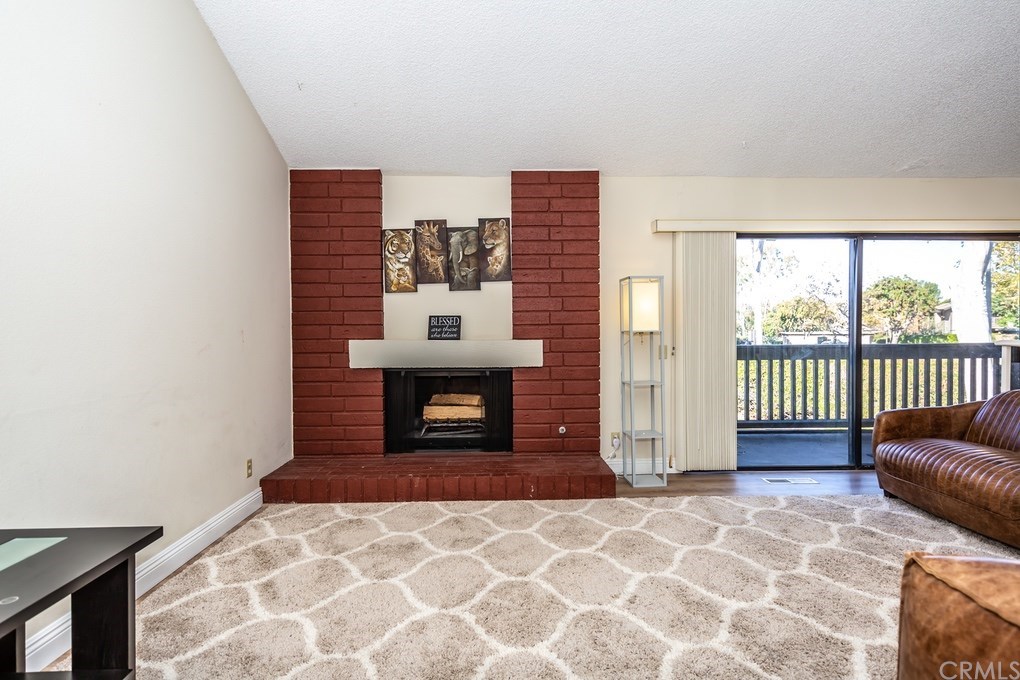 2 Lago Sud, Unit 1 Irvine, CA 92612 - Photo 10 of 37