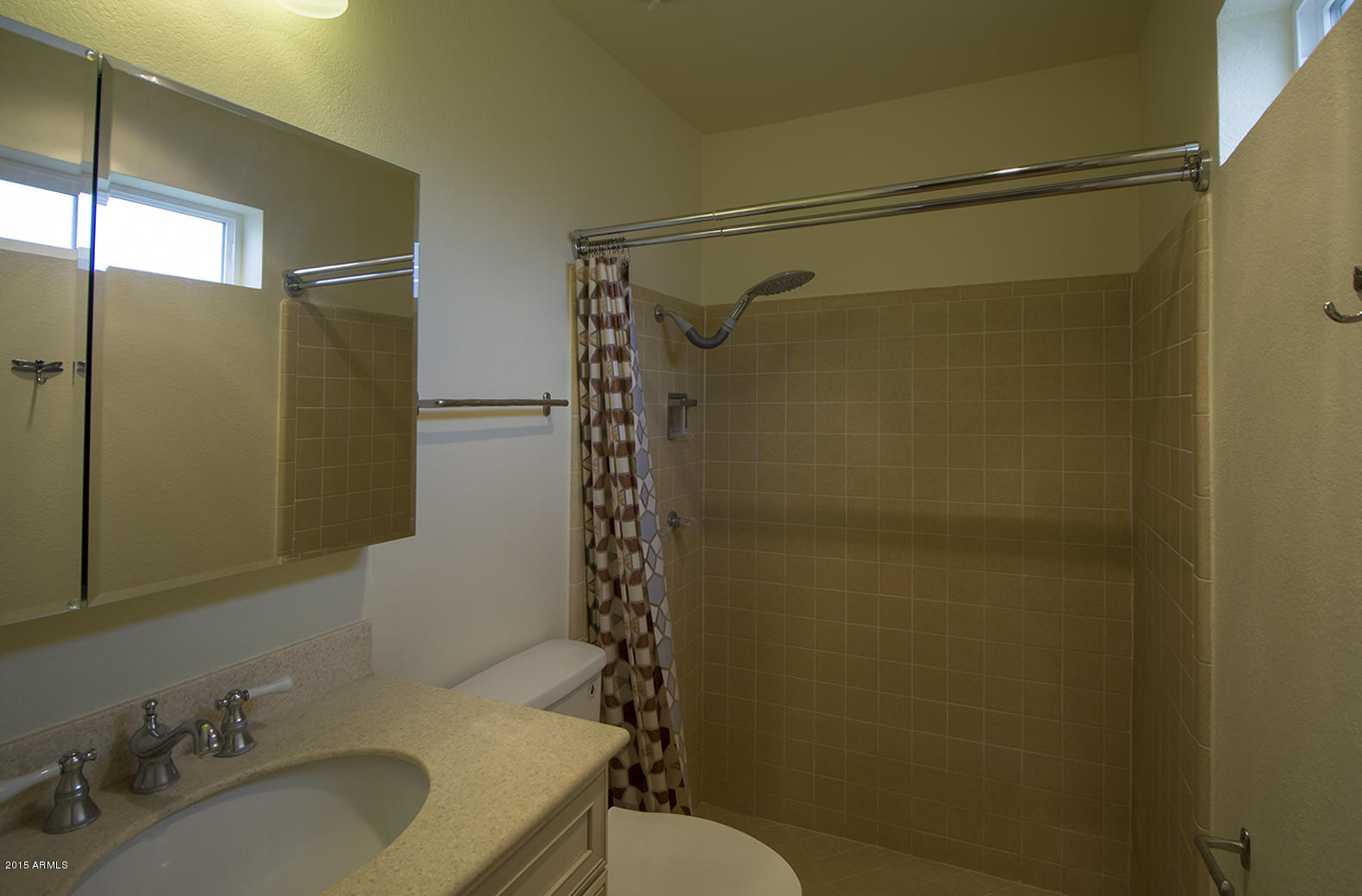 3925 North Valley Road Eloy, AZ 85131 - Photo 9 of 24 master bath