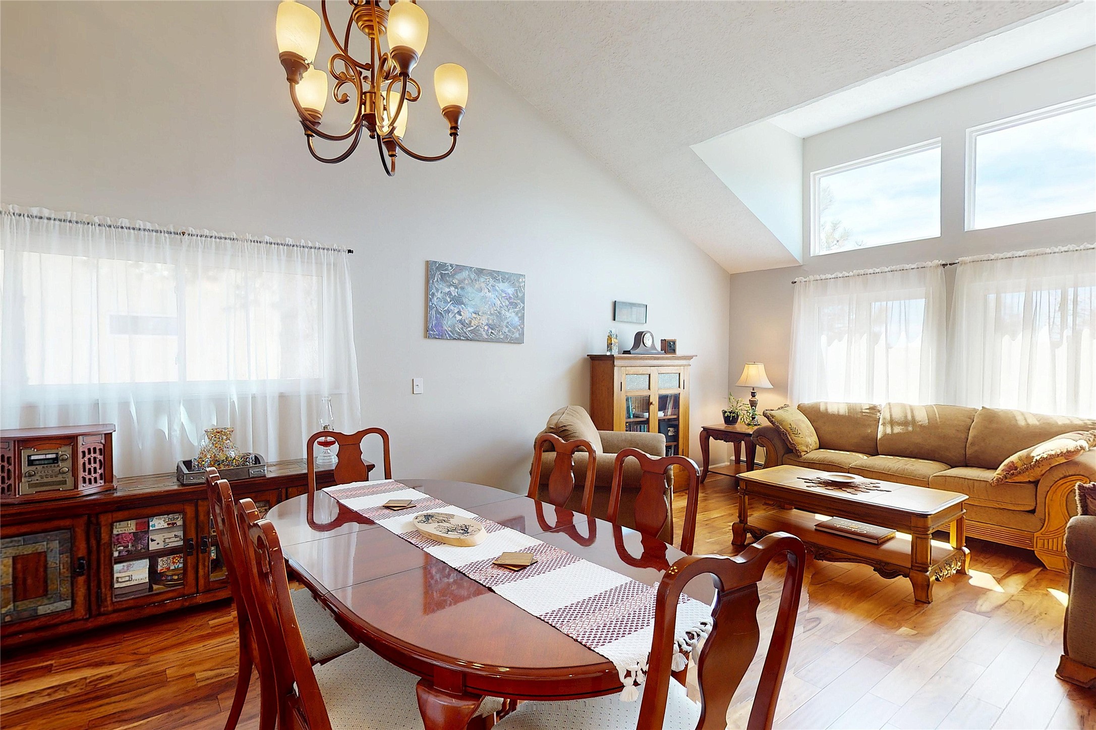 1346 Big Rock Loop Los Alamos, NM 87544 - Photo 8 of 38 Dining Room