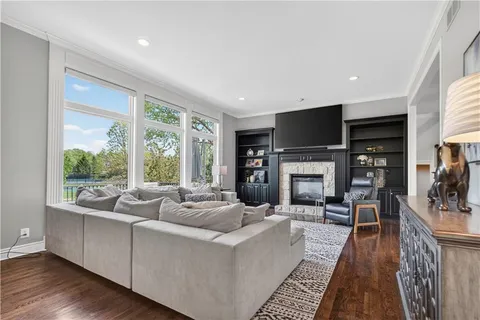 $950,000 | 14621 Dearborn Street, Overland Park, KS 66223