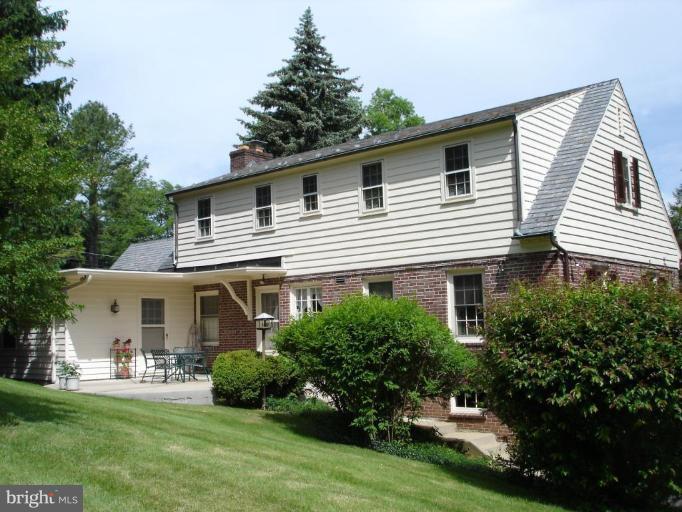535 Valley View Road Towson, MD 21286 - Photo 22 of 24 View from the south