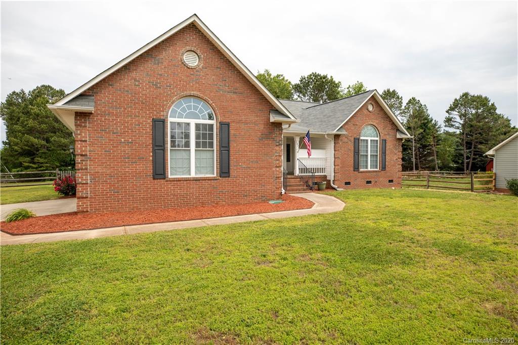1431 Legion Road Fort Mill, SC 29715 - Photo 2 of 30 Gallery Image 2