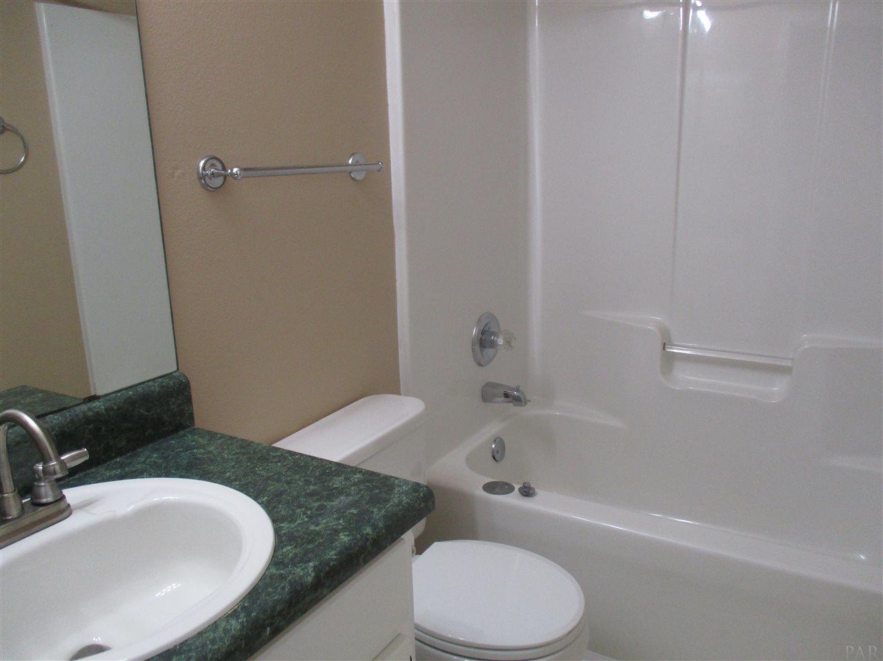5867 Admirals Road Milton, FL 32583 - Photo 13 of 18 Gallery Image 13
