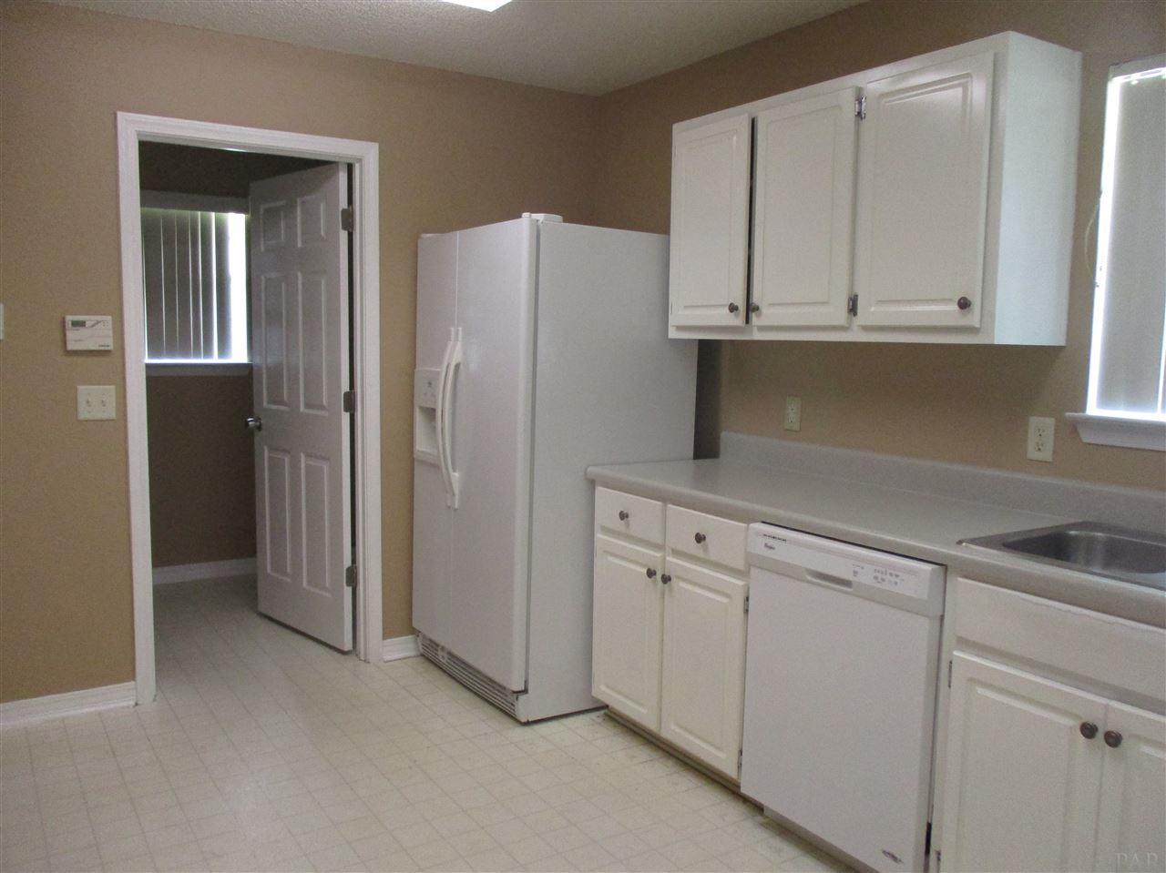 5867 Admirals Road Milton, FL 32583 - Photo 16 of 18 Gallery Image 16