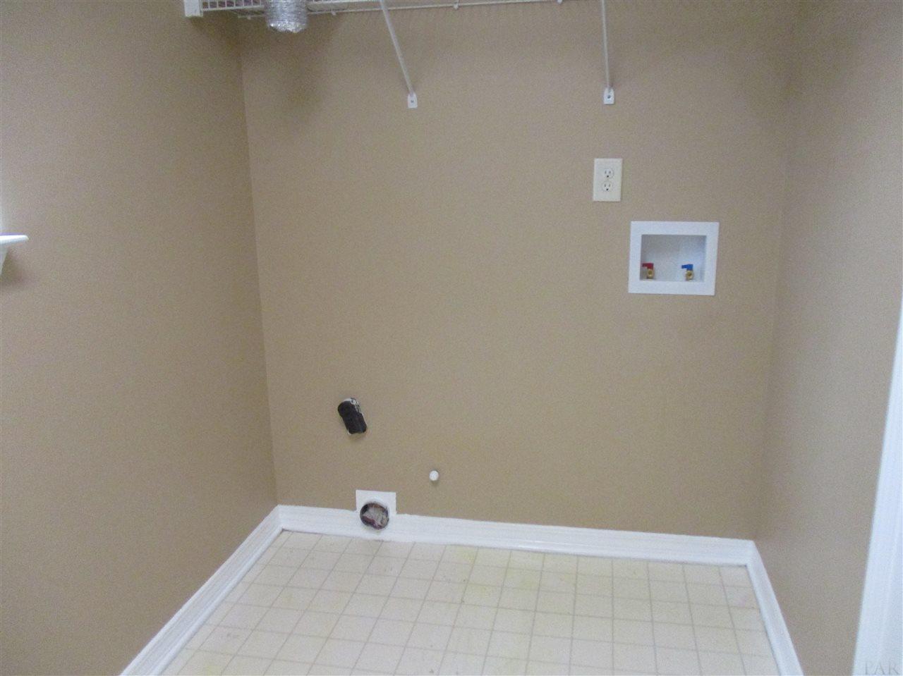 5867 Admirals Road Milton, FL 32583 - Photo 17 of 18 Gallery Image 17