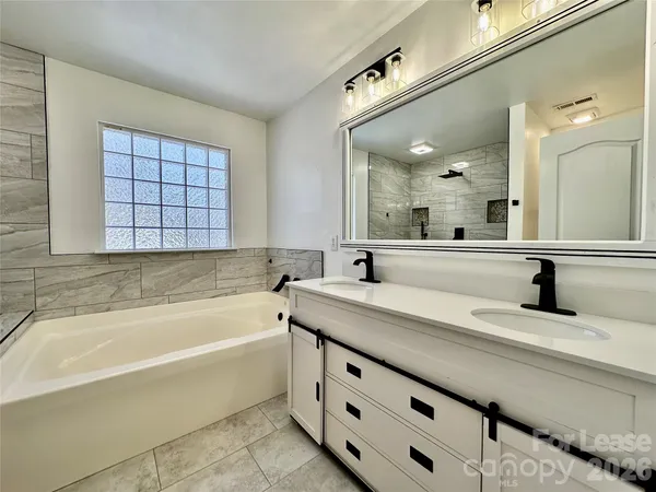 $2,800 | 12804 Windyedge Road, Huntersville, NC 28078