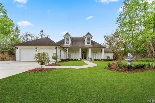 $715,000 | 21679 Waterfront E Drive, Maurepas, LA 70449