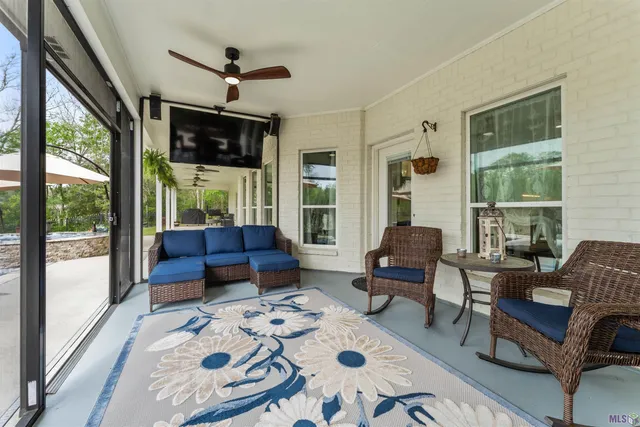 $715,000 | 21679 Waterfront E Drive, Maurepas, LA 70449