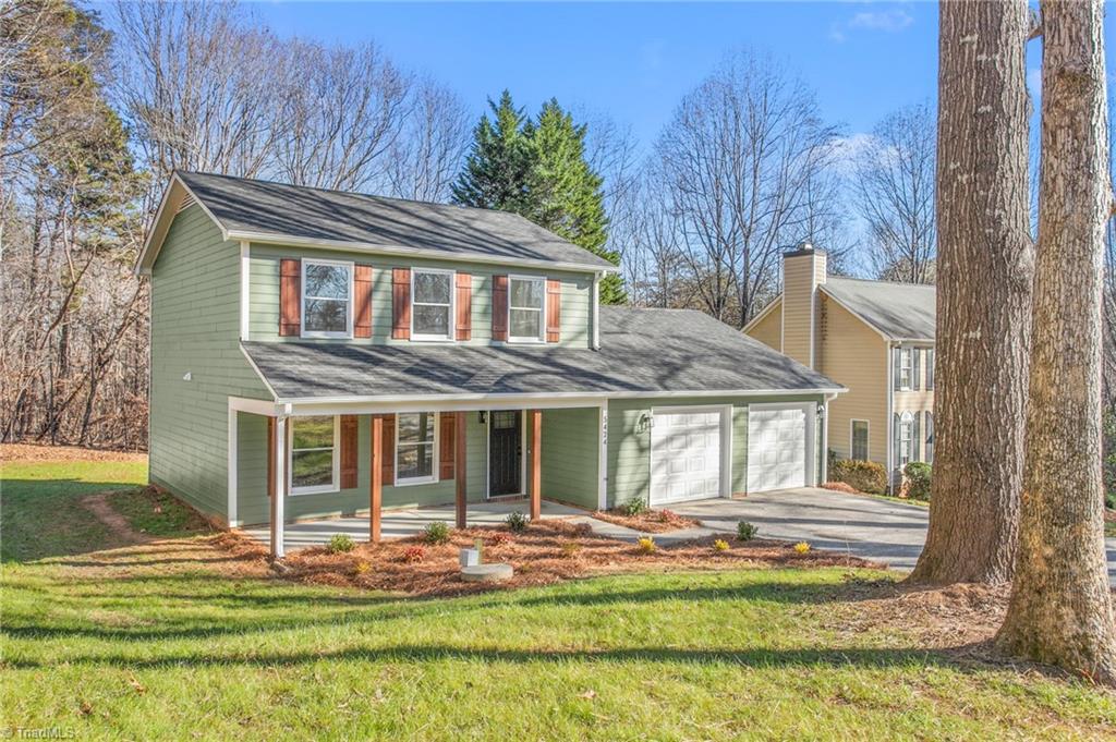 5424 Bridle Ridge Drive Pfafftown, NC 27040 - Photo 2 of 17