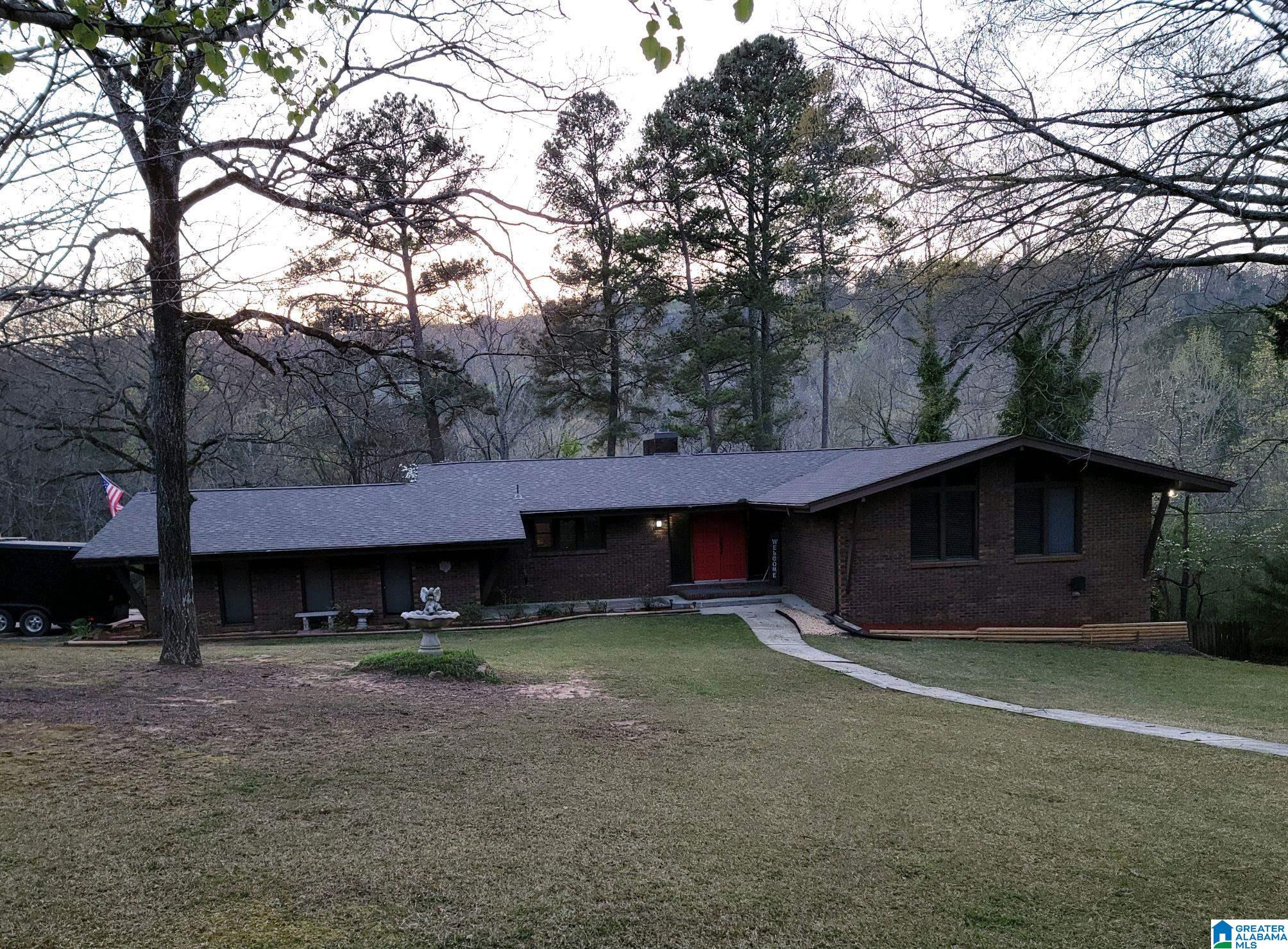 19 Country Road Warrior, AL 35180 - Photo 1 of 12 Gallery Image 1