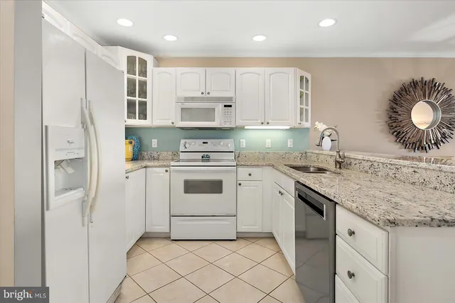 $575,000 | 204 South Heron Drive, Unit 202G, Ocean City, MD 21842