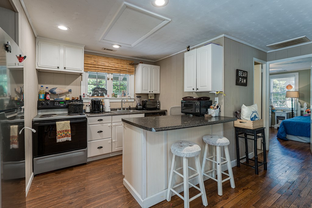 275 Village Road Murphy, NC 28906 - Photo 18 of 47 Gallery Image 18