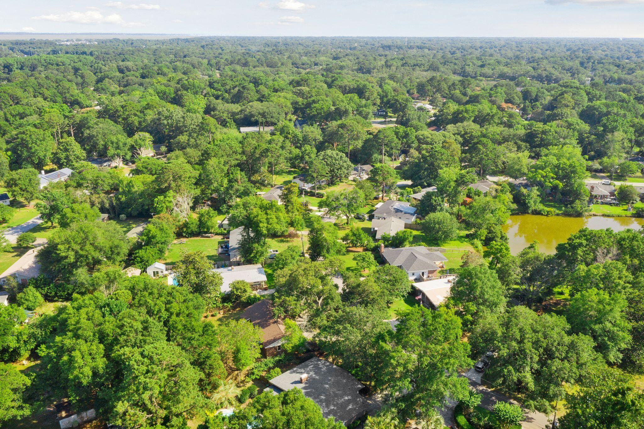 854 Montgomery Road Charleston, SC 29412 - Photo 41 of 42 854MontgomeryRd-KeenEyeMarketing-42