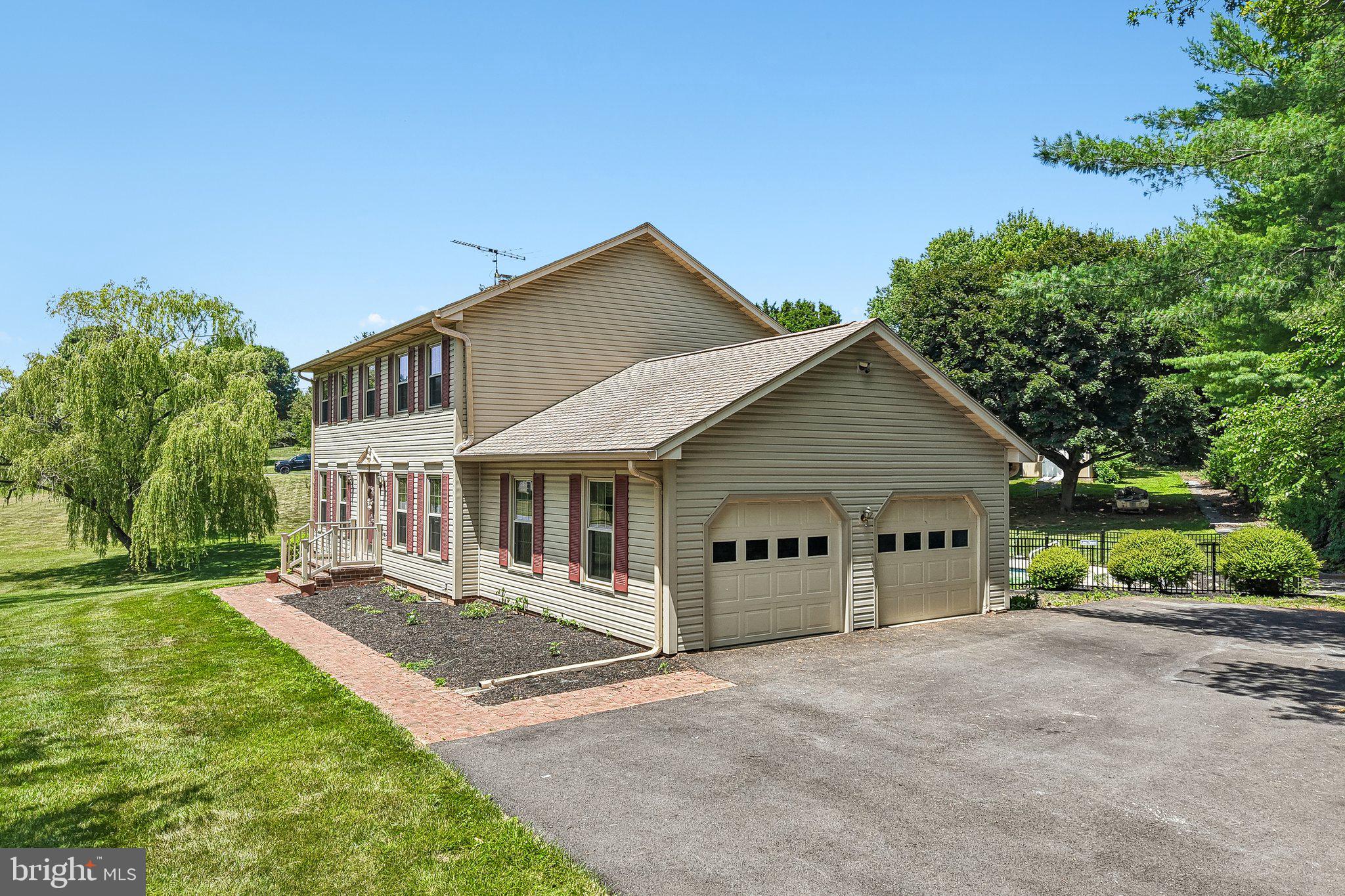 4108 Spring View Drive Jefferson, MD 21755 - Photo 8 of 61 Gallery Image 8