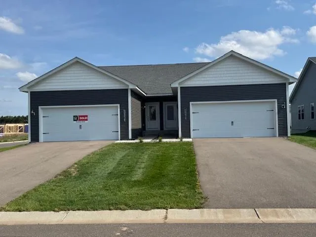 $2,500 | 39873 Fallbrook Avenue, North Branch, MN 55056