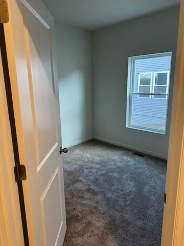 $2,500 | 39873 Fallbrook Avenue, North Branch, MN 55056