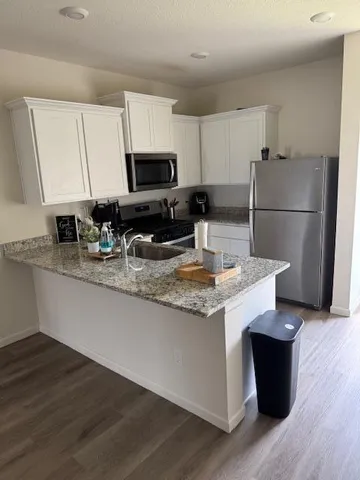 $2,500 | 39873 Fallbrook Avenue, North Branch, MN 55056