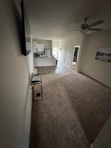 $2,500 | 39873 Fallbrook Avenue, North Branch, MN 55056