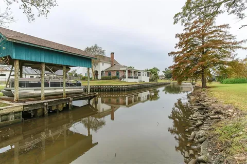 $250,000 | 1001 Idlewilde Lane, Lake Charles, LA 70605