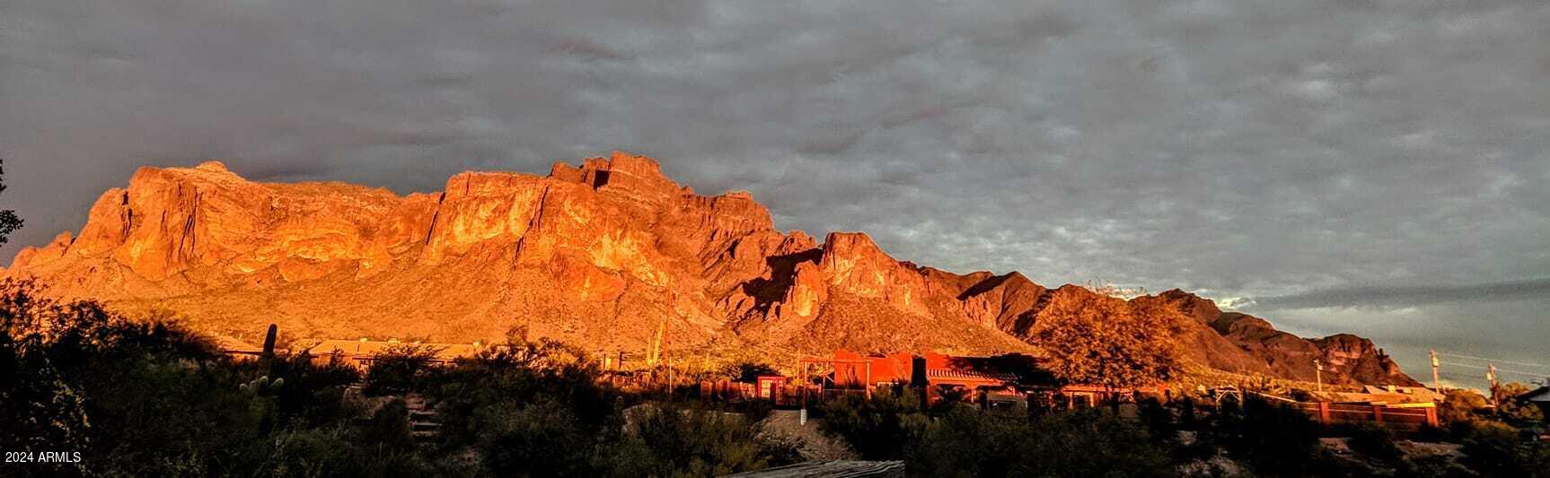 1384 North Muleshoe Road Apache Junction, AZ 85119 - Photo 48 of 48 SSmountains