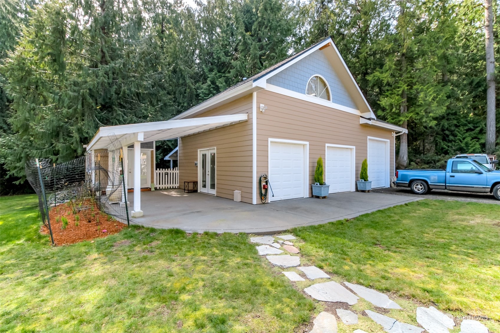 5095 Northeast Hendrickson Road Poulsbo, WA 98370 - Photo 24 of 28 Gallery Image 24
