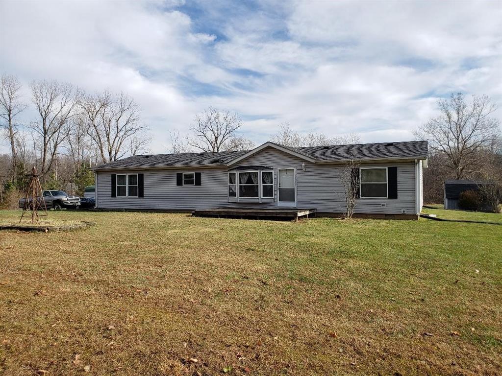 1809 South Conservation Club Road Morgantown, IN 46160 - Photo 2 of 11