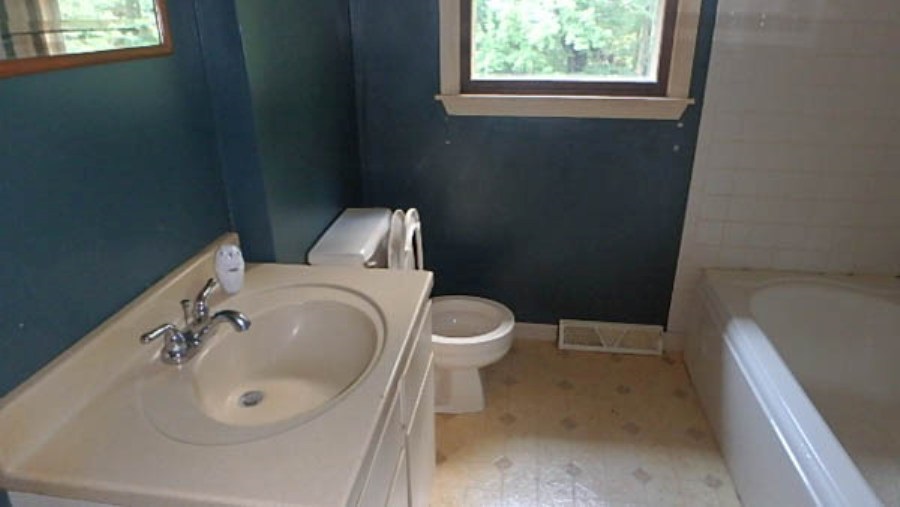 4 Pineridge Road Pelham, NH 03076 - Photo 18 of 19 Gallery Image 18