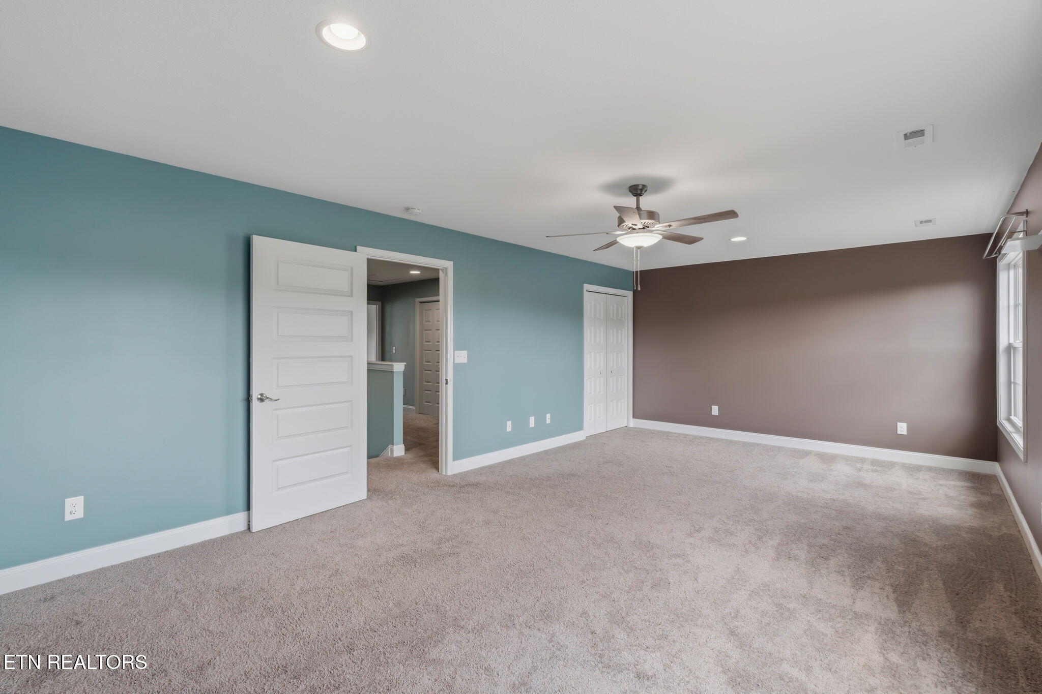105 Fortenberry Street Oak Ridge, TN 37830 - Photo 36 of 60 Bedroom 4