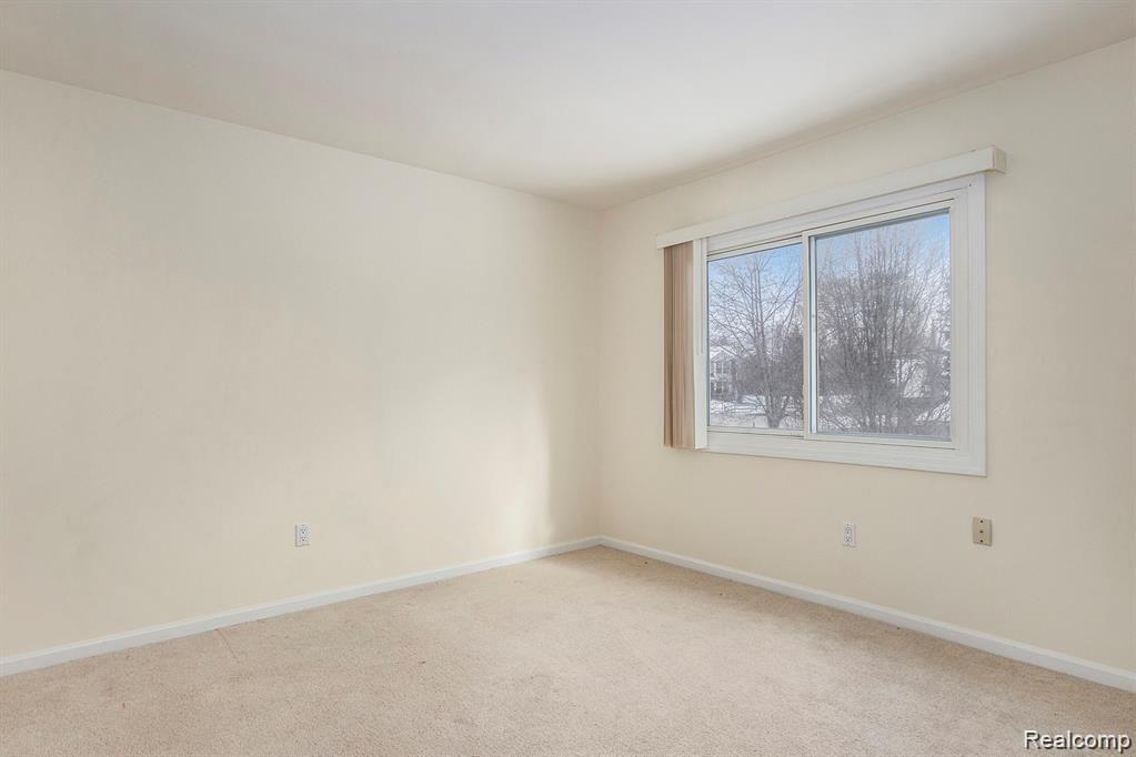 1615 Colony Drive Rochester Hills, MI 48307 - Photo 17 of 28