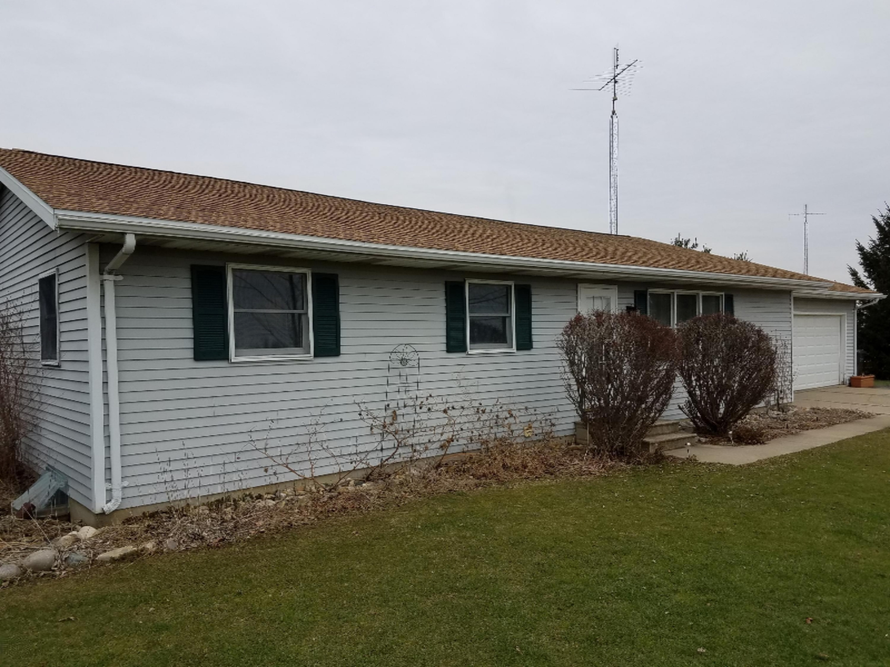 2640 Russell Road Baroda, MI 49101 - Photo 8 of 14 20170114_114953