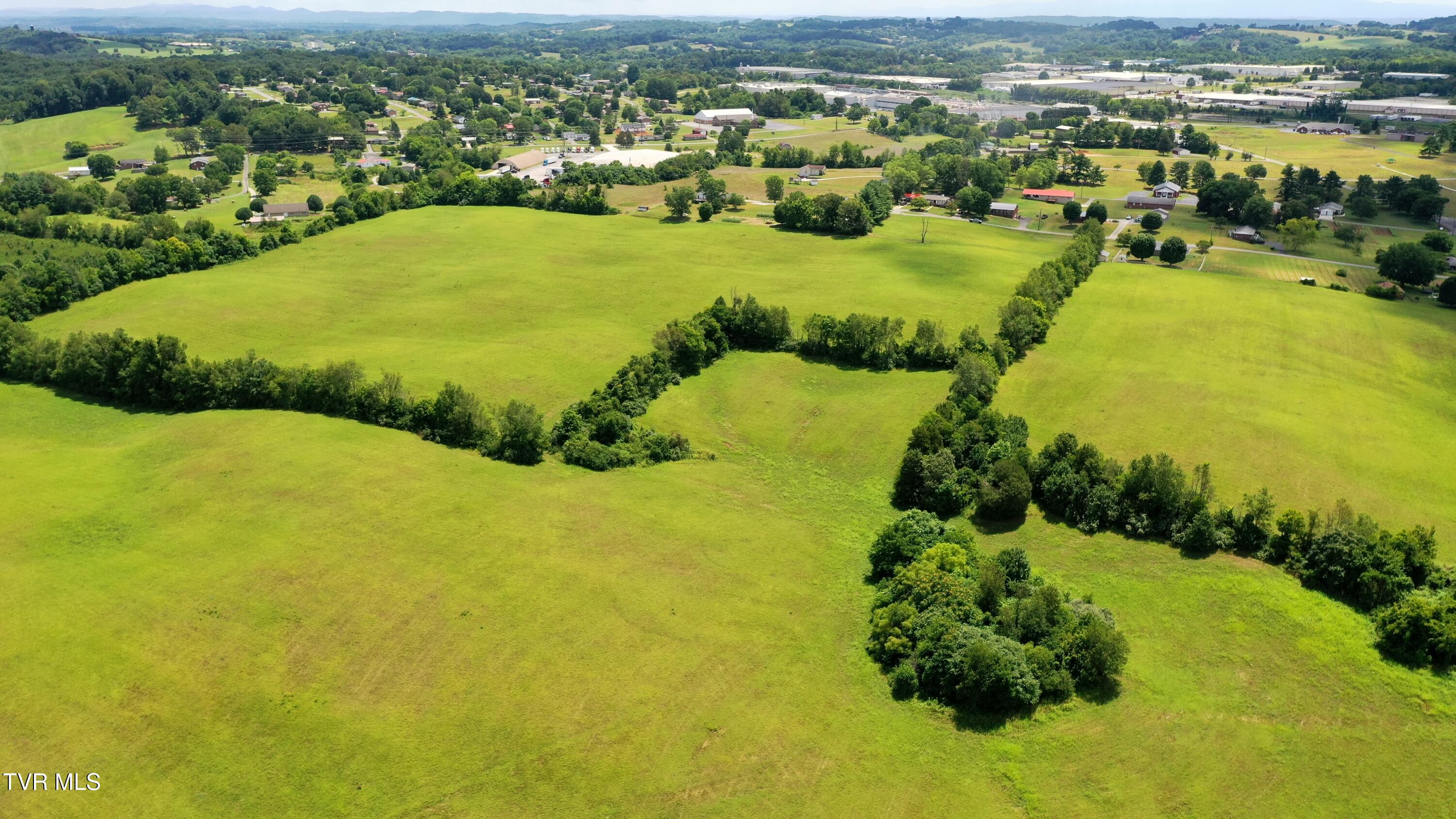 5085 Old Kentucky Road Morristown, TN 37814 - Photo 8 of 26 DJI_0680