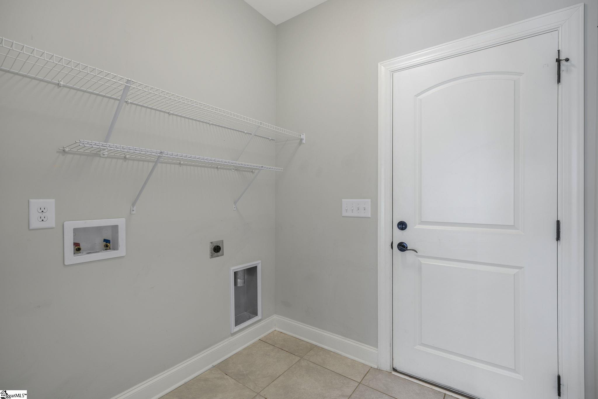 95 Dendy Street Pelzer, SC 29669 - Photo 10 of 39
