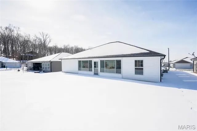 $317,900 | 5360 Hubble Cove, Jackson, MO 63755