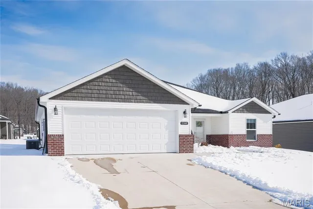 $317,900 | 5360 Hubble Cove, Jackson, MO 63755