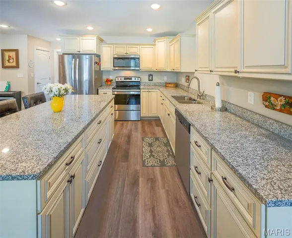 $317,900 | 5360 Hubble Cove, Jackson, MO 63755