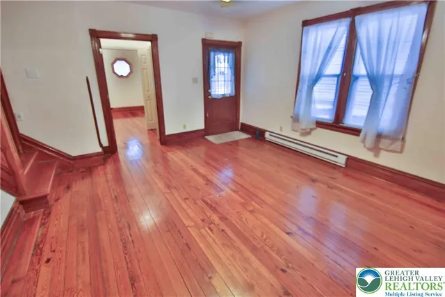 $350,000 | 2314 North 1st Avenue, Whitehall, PA 18052