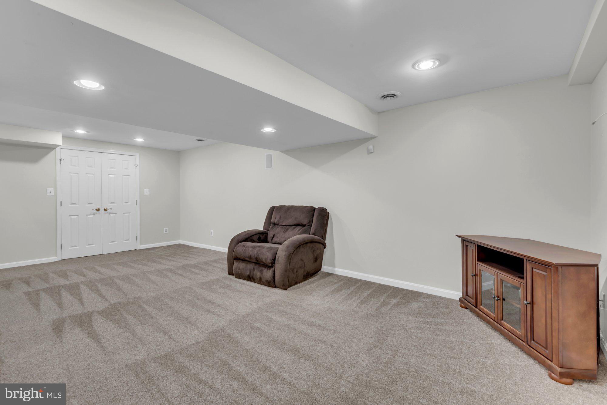 604 Academy Avenue Owings Mills, MD 21117 - Photo 34 of 51 a room with a dresser