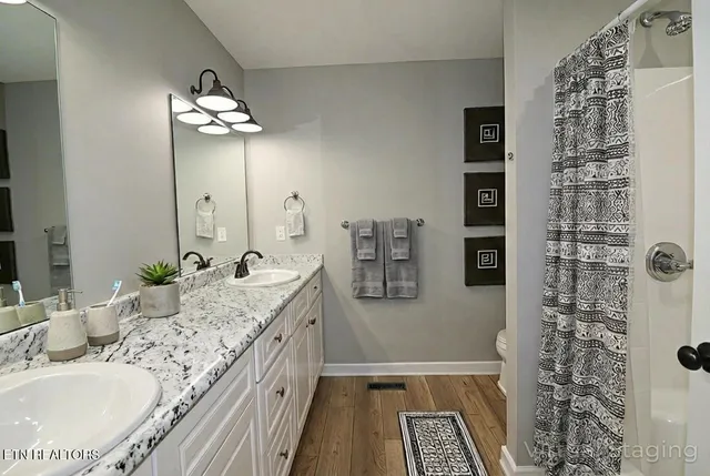 $340,000 | 595 Taylon Lane, Oneida, TN 37841