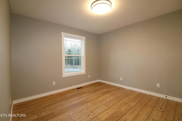 $340,000 | 595 Taylon Lane, Oneida, TN 37841