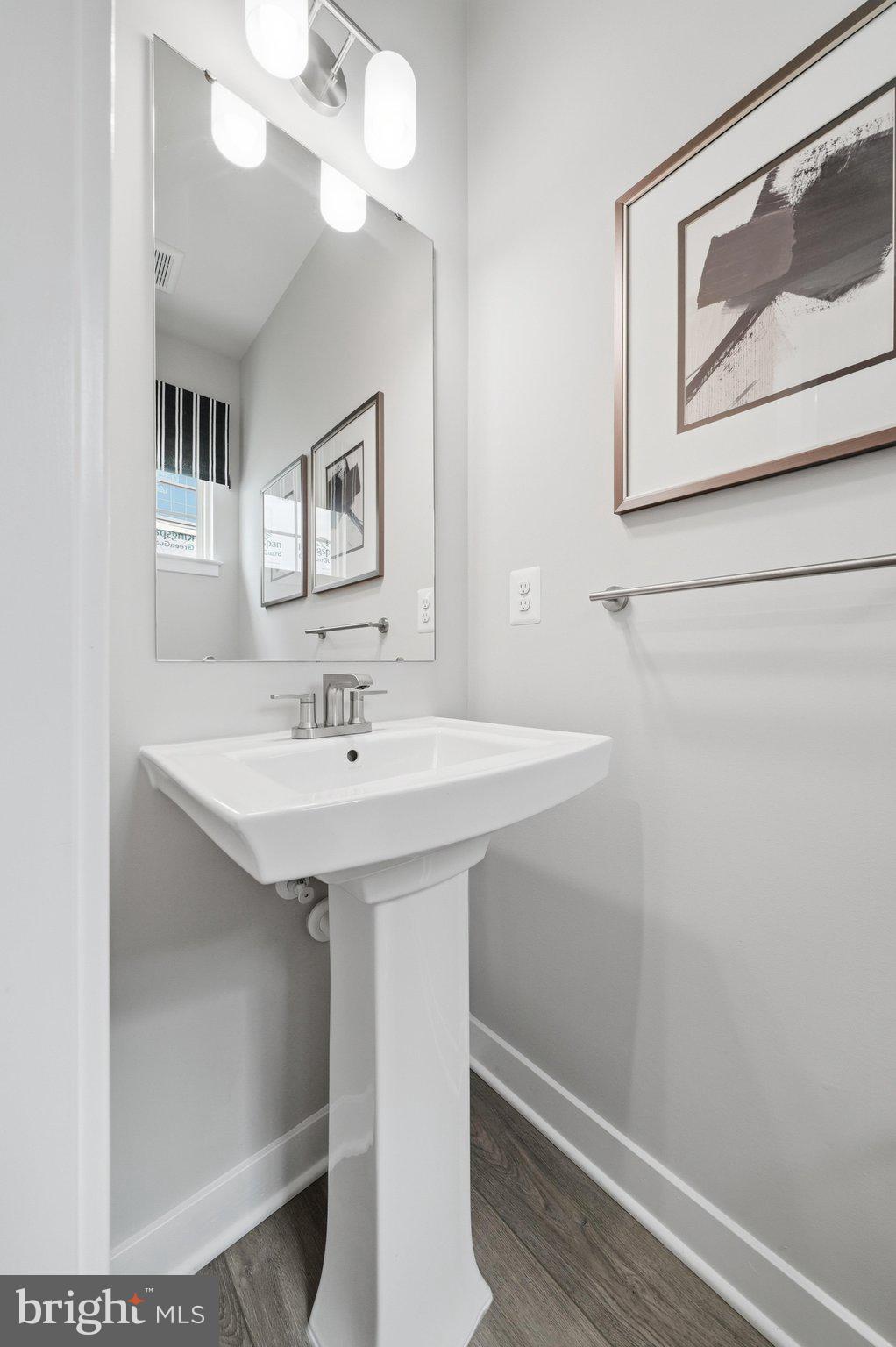 7319 Dolomite Road Frederick, MD 21701 - Photo 18 of 55 Powder Room