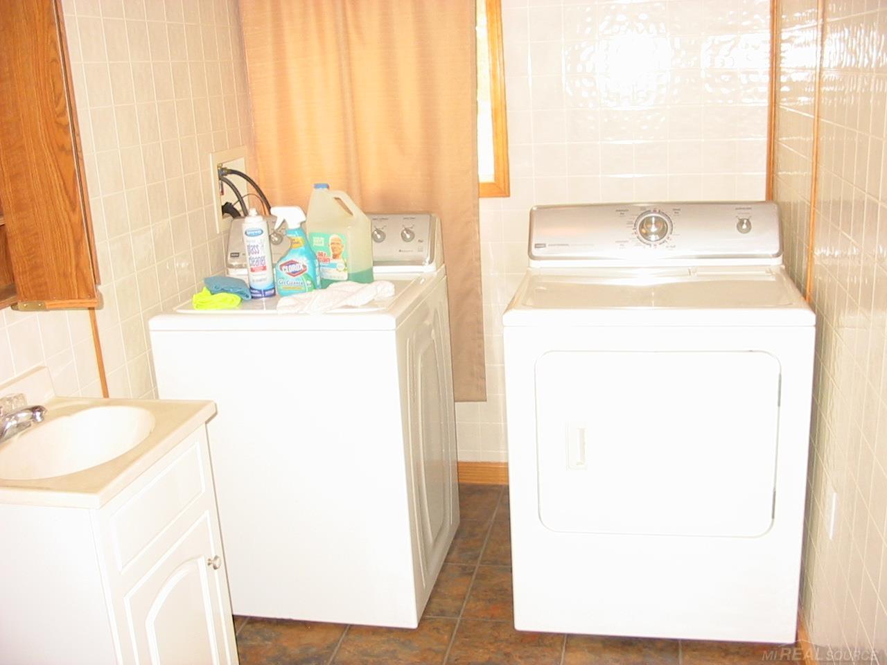 5400 Walker Road Marlette, MI 48453 - Photo 11 of 20 Gallery Image 11