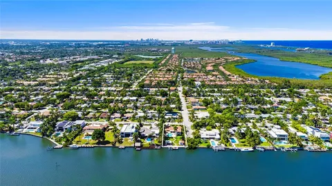$5,290,000 | 1100 North North Lake Drive, Hollywood, FL 33019