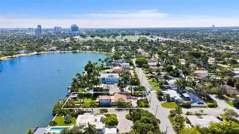$5,290,000 | 1100 North North Lake Drive, Hollywood, FL 33019