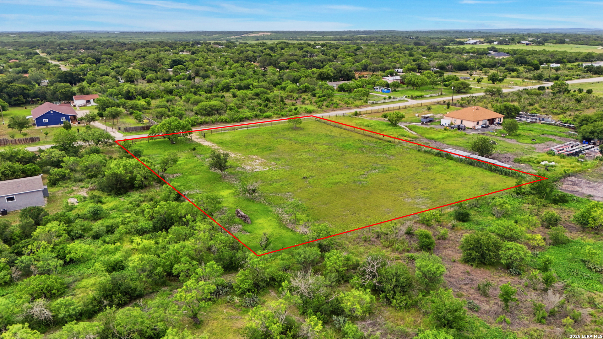 4647 County Road Hondo, TX 78861 - Photo 14 of 18
