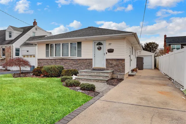 $699,000 | 57 Roosevelt Drive, Bethpage, NY 11714