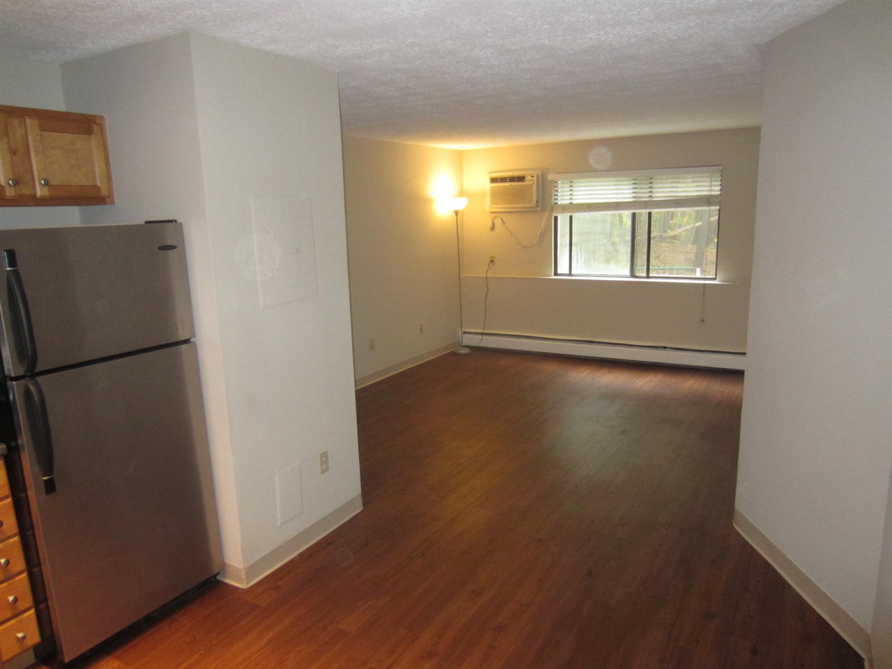 545 Calef Road, Unit 2 Manchester, NH 03103 - Photo 11 of 19
