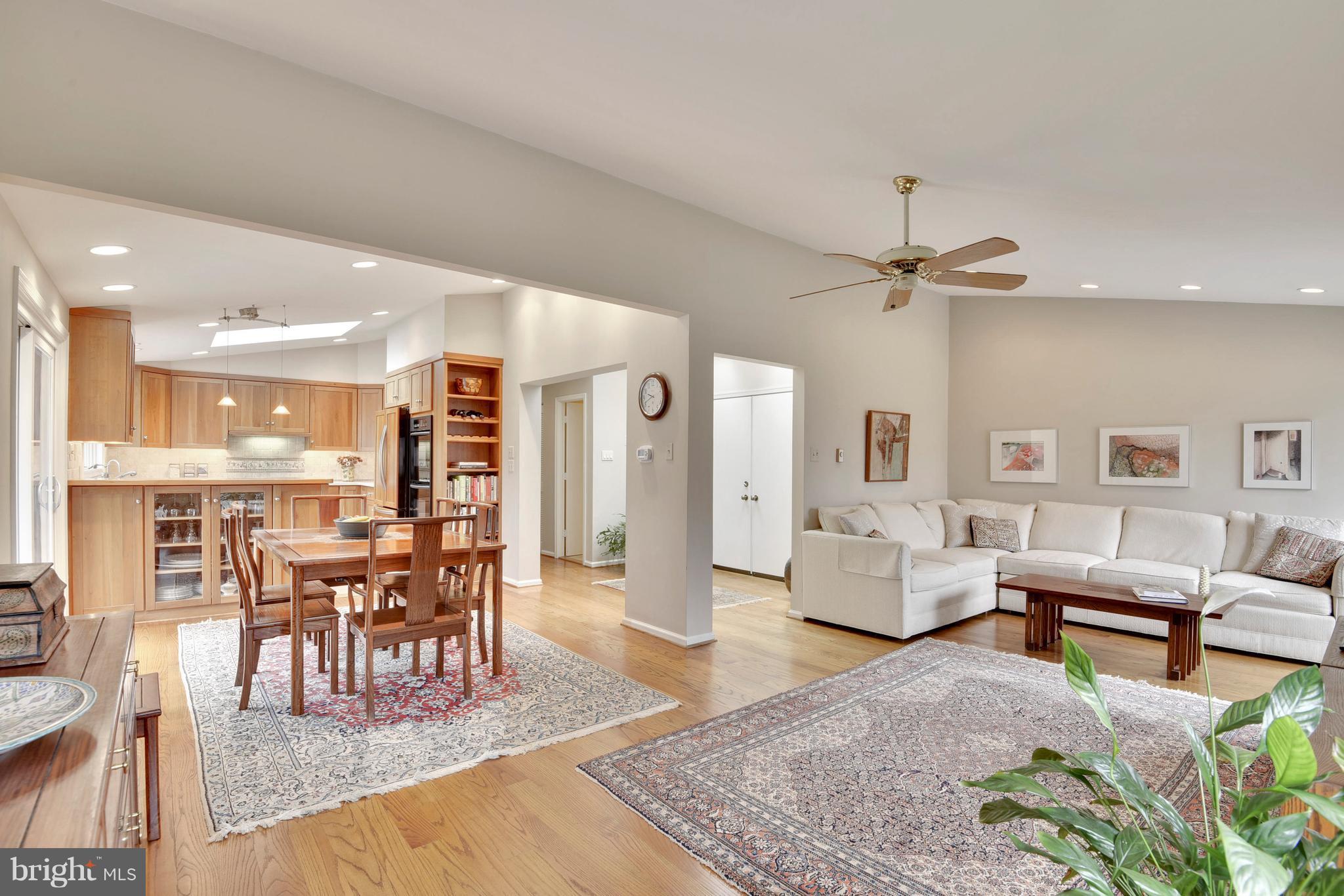 1301 Tucker Lane Silver Spring, MD 20905 - Photo 10 of 30 Interior (General)