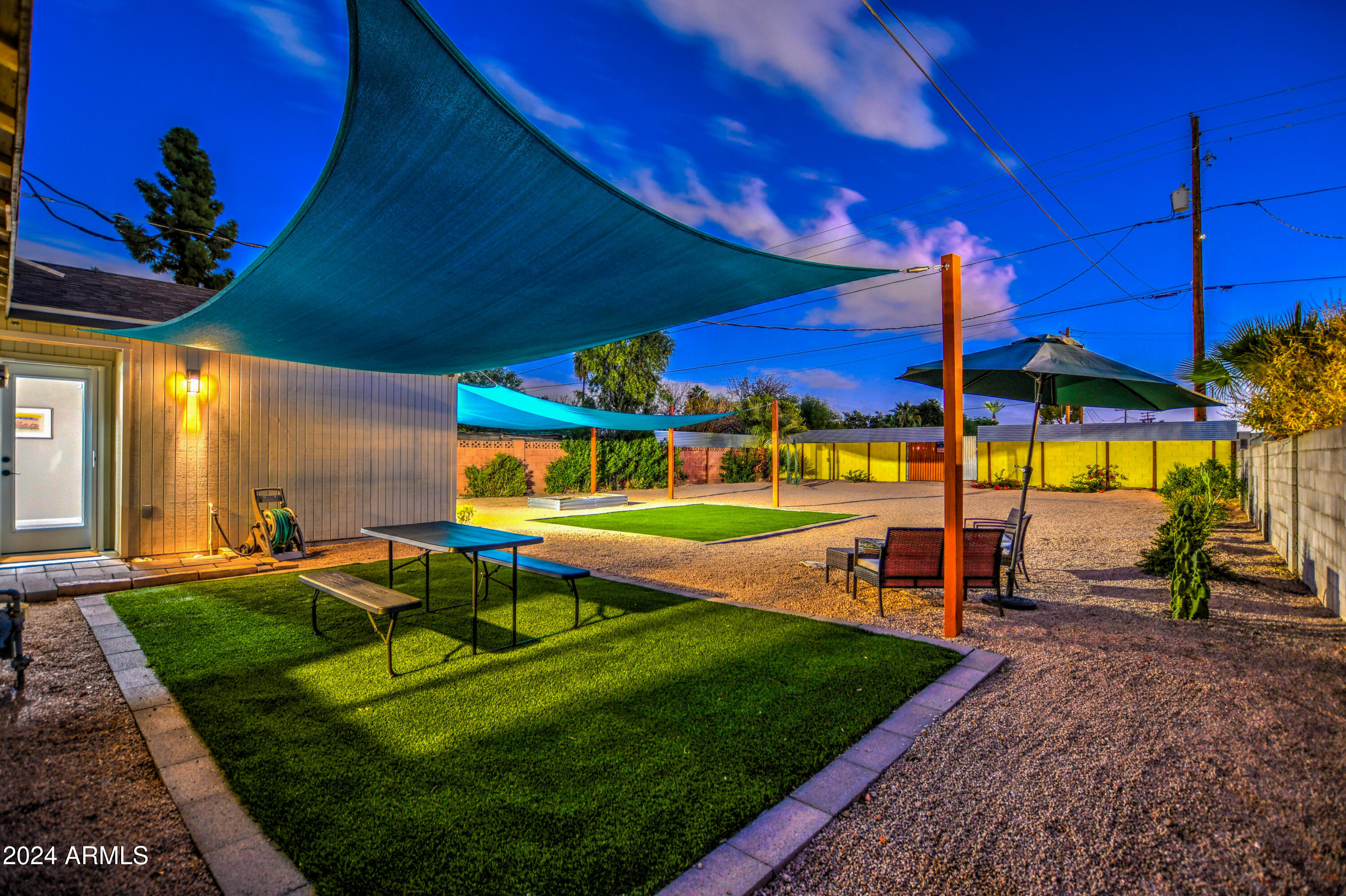 1635 West Roma Avenue Phoenix, AZ 85015 - Photo 2 of 56 Low Maintenance