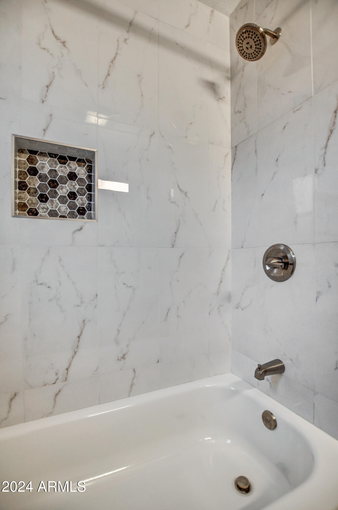 1635 West Roma Avenue Phoenix, AZ 85015 - Photo 21 of 56 Bath 2, 4